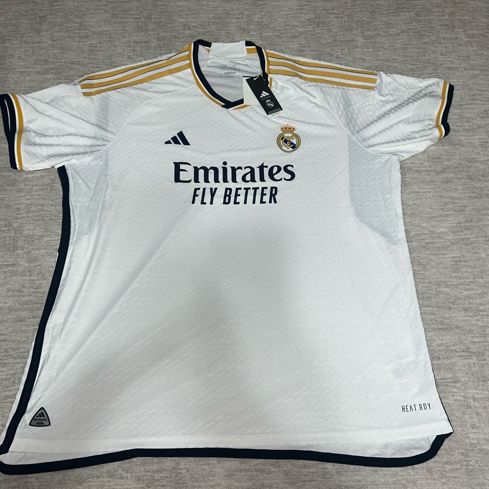 Adidas Real Madrid Authentic soccer jersey, Mens size 3XL, (New) with tags